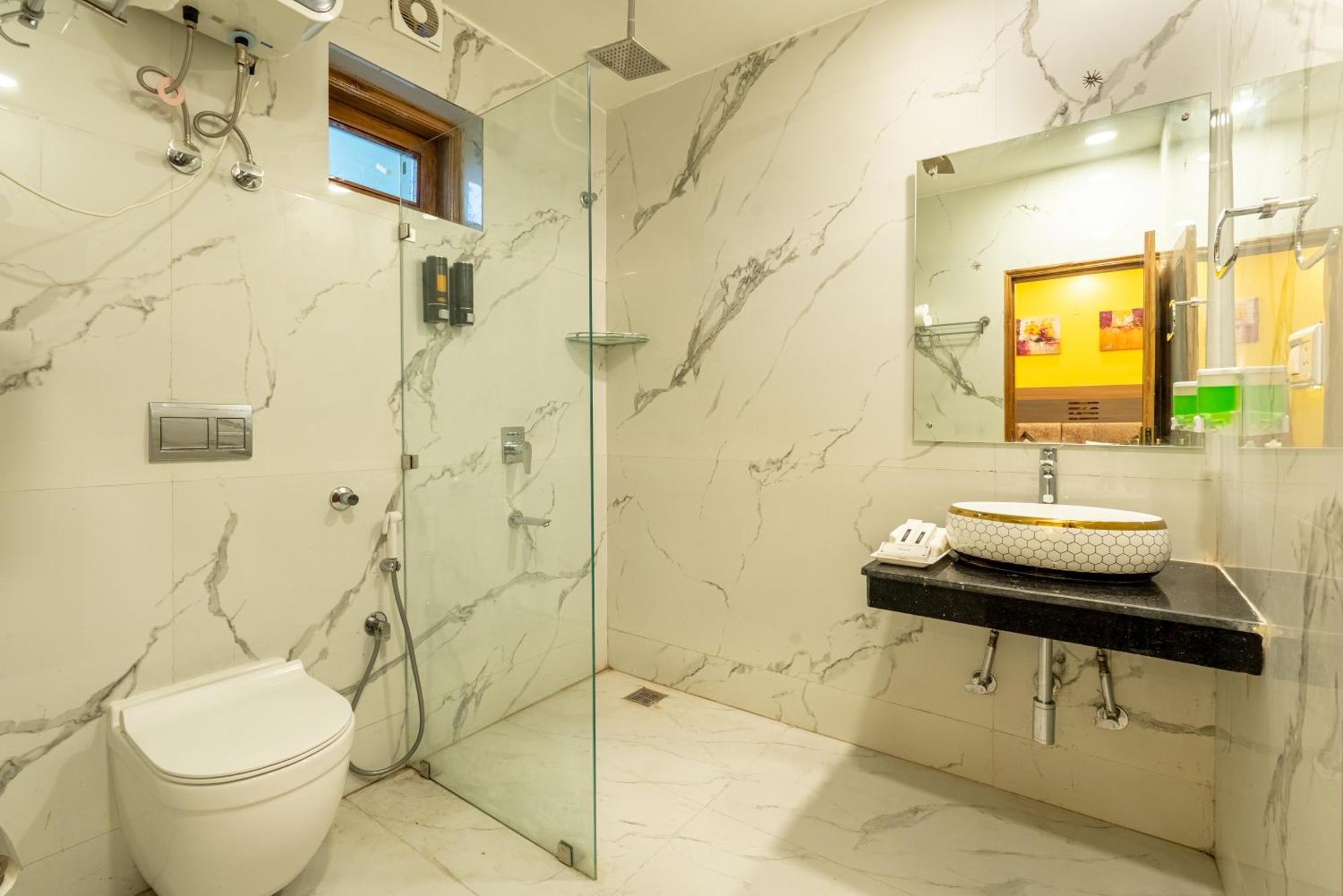 Lime Tree Hotel & One Bhk Serviced Apartment Noida - Sector 50 Metro المظهر الخارجي الصورة