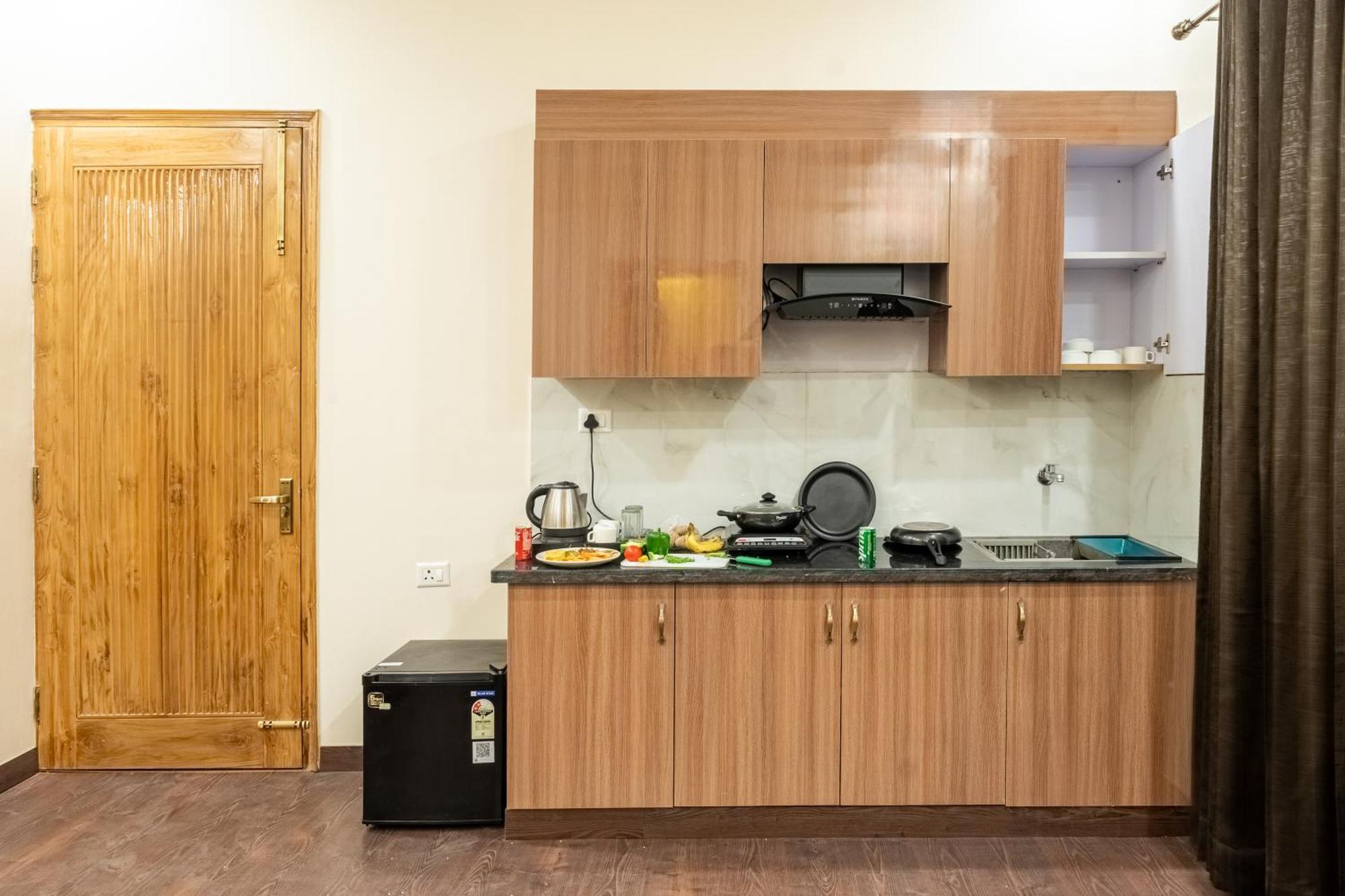 Lime Tree Hotel & One Bhk Serviced Apartment Noida - Sector 50 Metro المظهر الخارجي الصورة